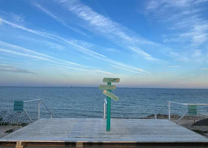 Astria By The Sea Apartamento *