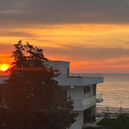 Appartement Astria By The Sea *