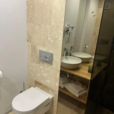 Astria By The Sea Apartment Olimp