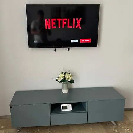 Astria By The Sea Apartment Olimp